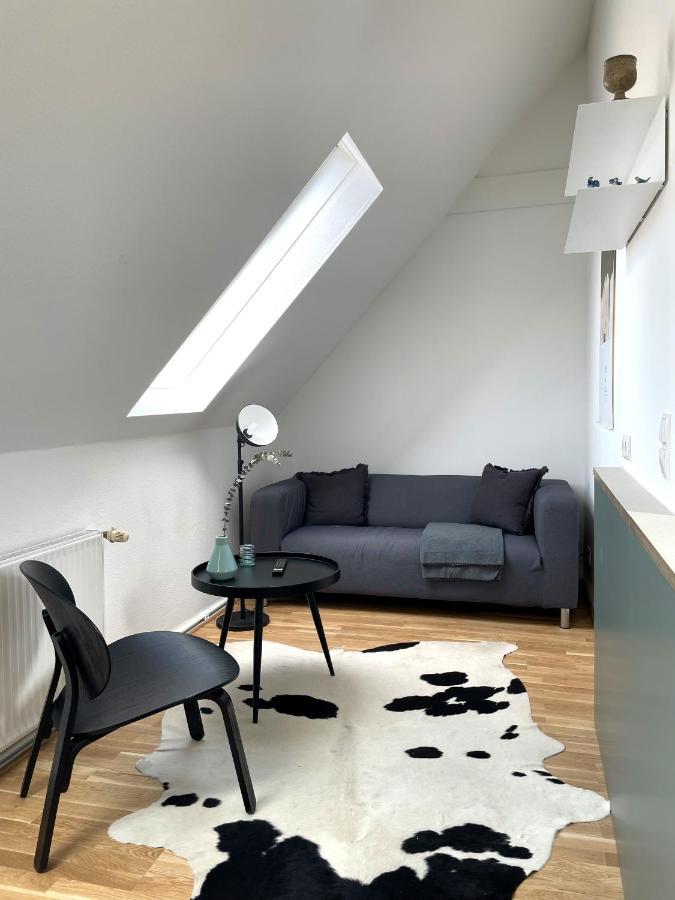 Apartment Bright + Cozy Dachgeschoss Maisonette Im Zentrum *