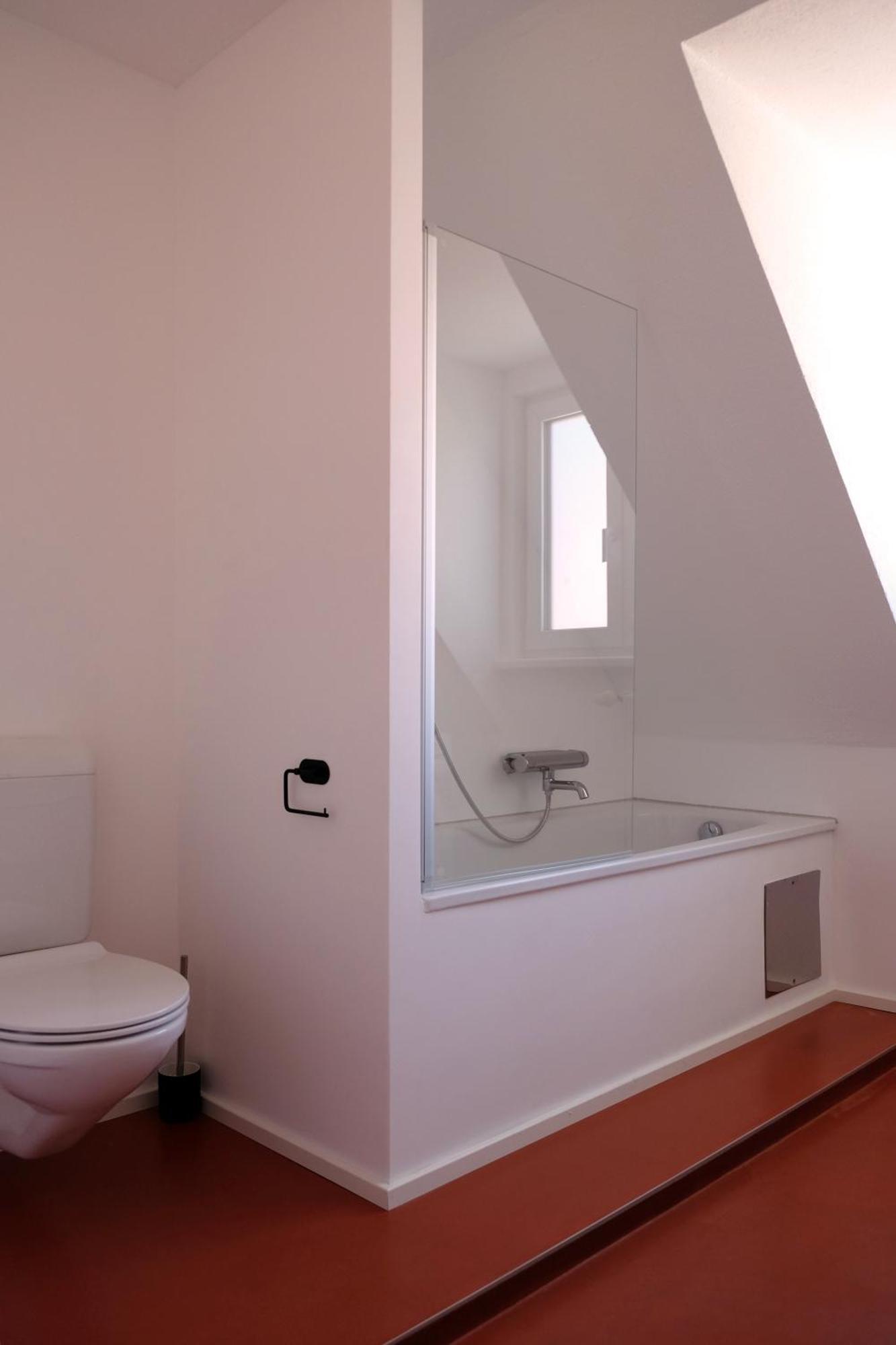Bright + Cozy Dachgeschoss Maisonette Im Zentrum Apartment *