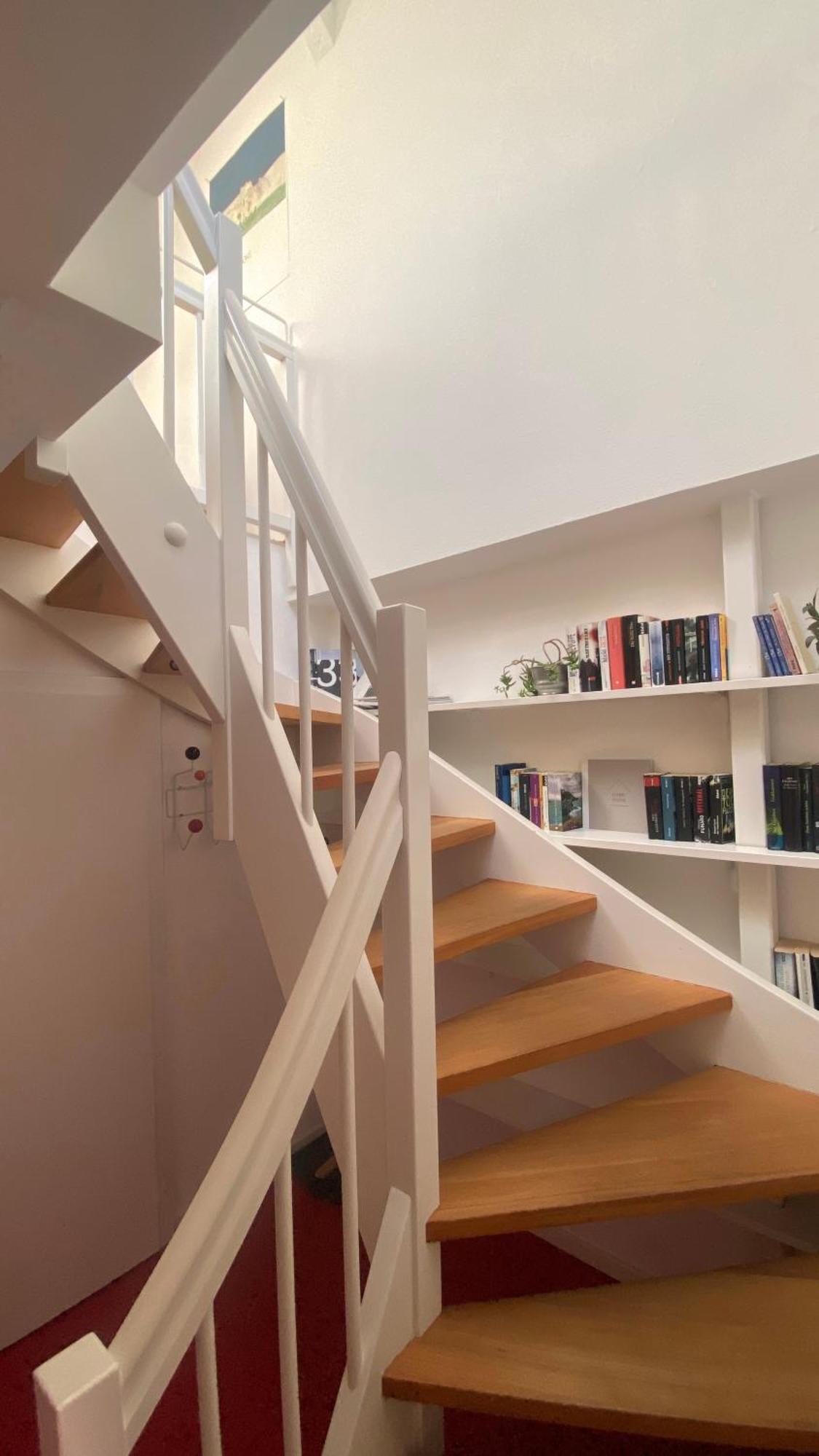 Bright + Cozy Dachgeschoss Maisonette Im Zentrum Apartment