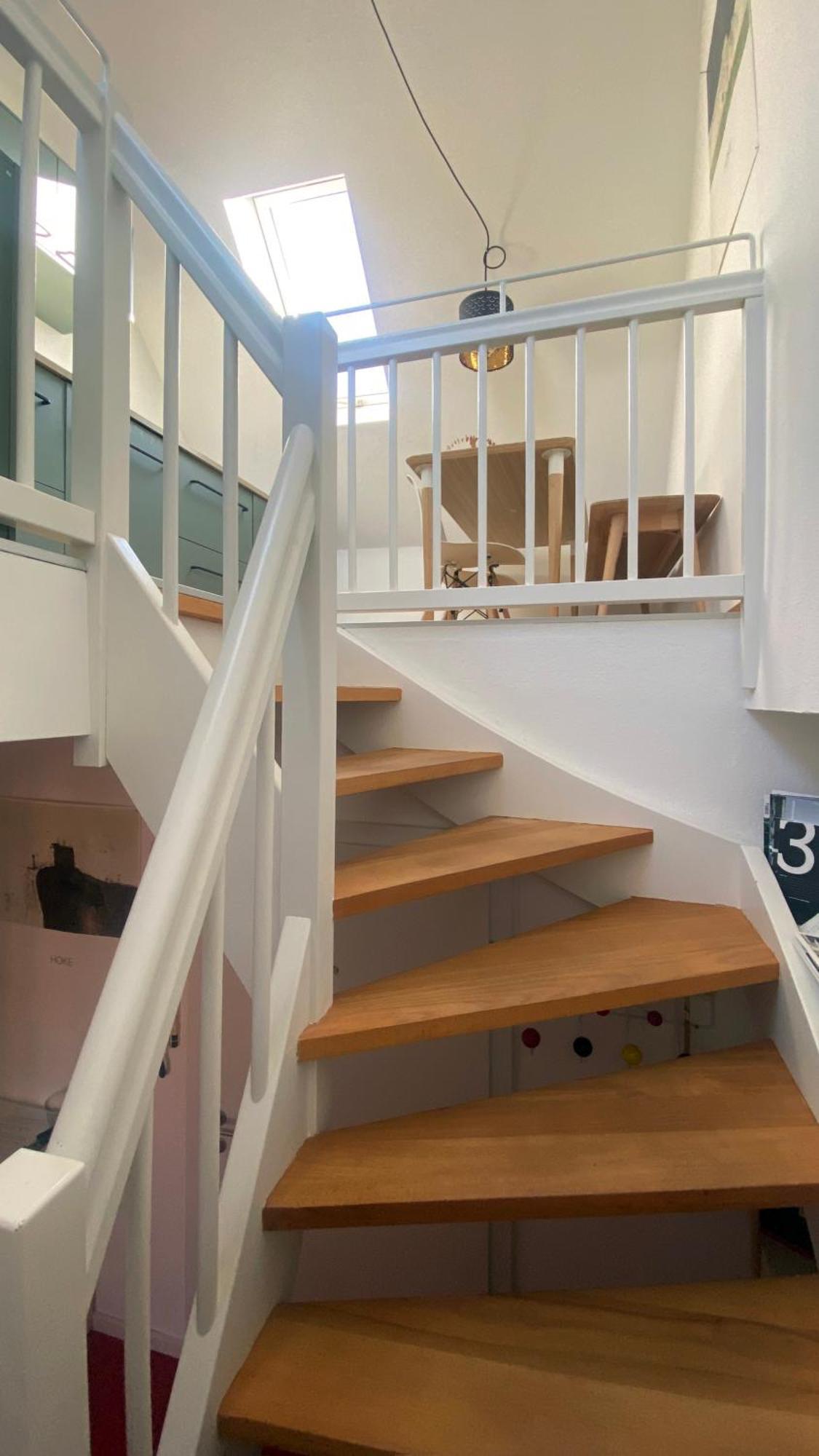 Apartment Bright + Cozy Dachgeschoss Maisonette Im Zentrum *